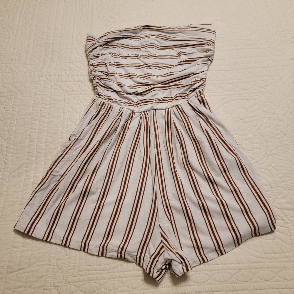 Heart & Hips Striped Romper Sz S